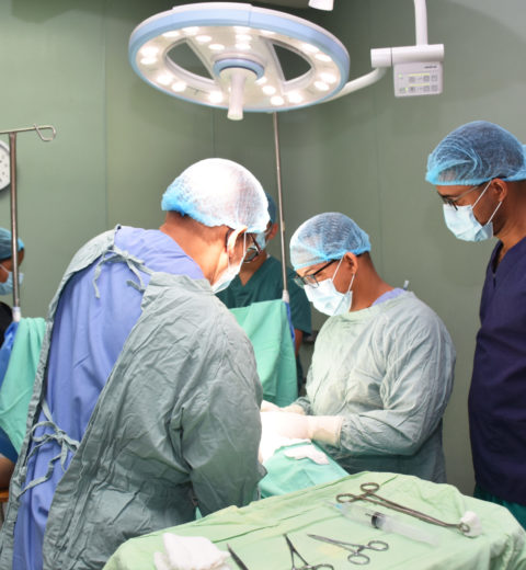 Profamilia realiza operativo médico en Los Alcarrizos