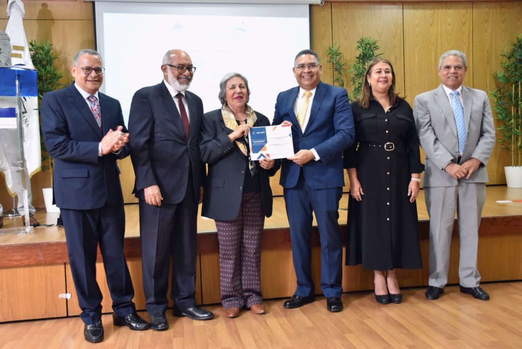 Profamilia recibe Gran Reconocimiento a la transparencia y redención de cuentas